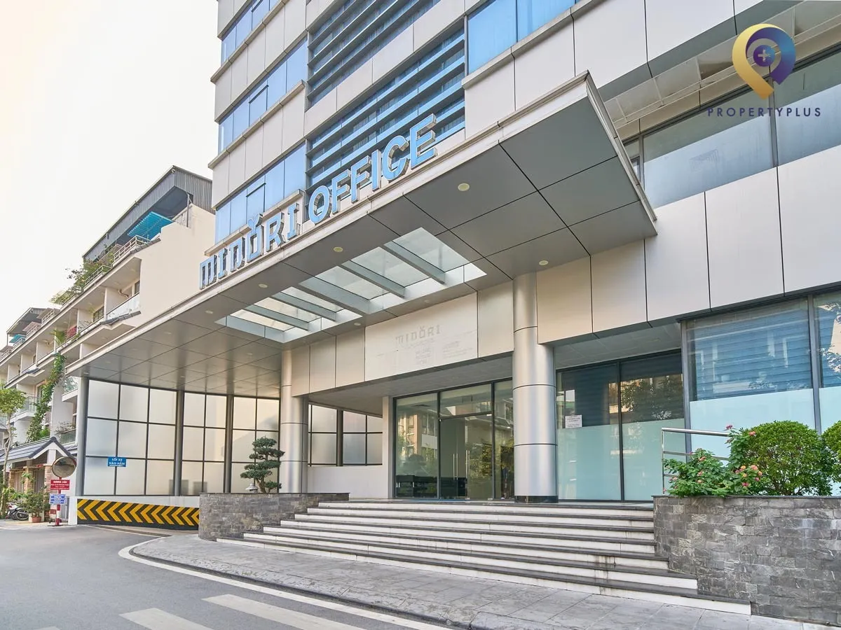 Lối ra vào chính của tòa nhà Minori Office